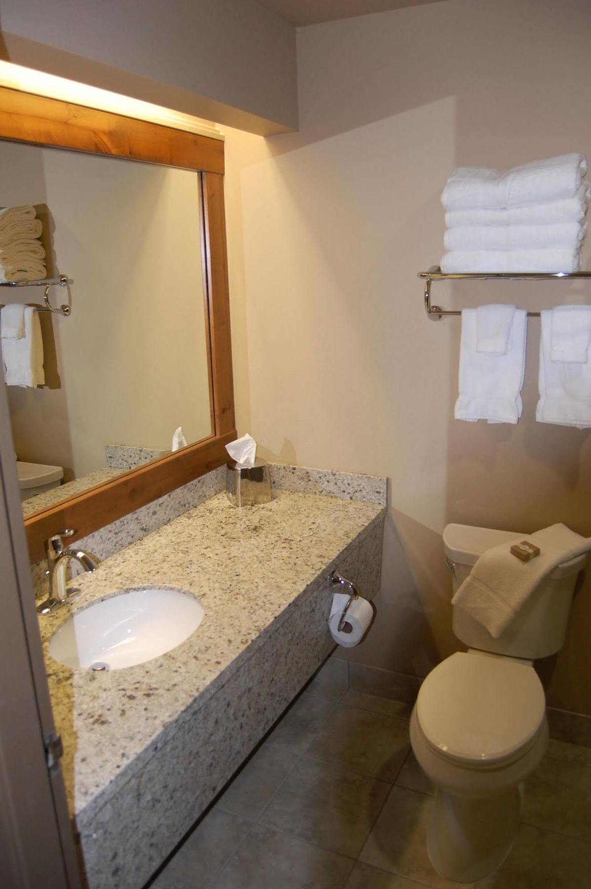 Grouse Mountain Resort 4*