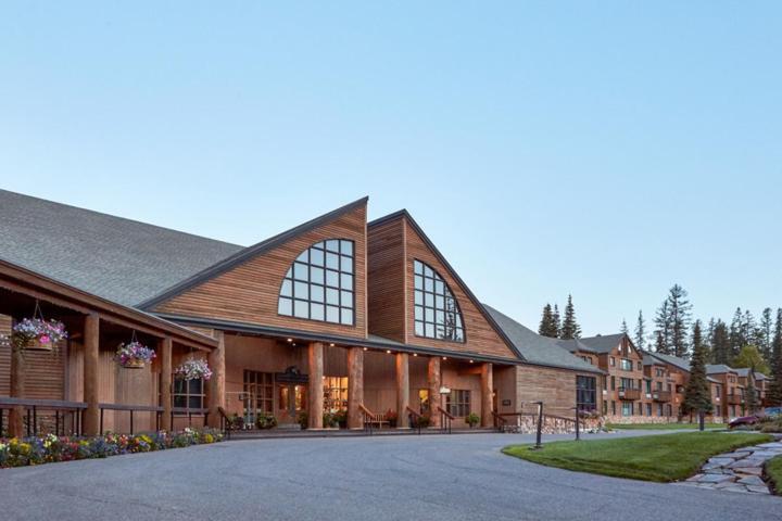 Grouse Mountain Resort 4*