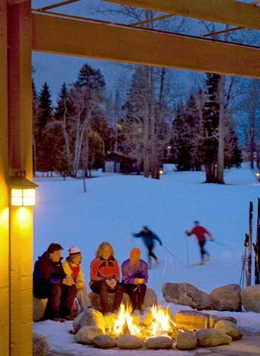 Grouse Mountain 4*